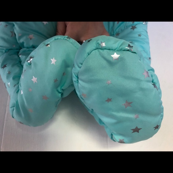 Carter’s Snowsuit - Picture 7 of 7